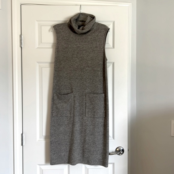 Forever, 21 cowel neck turtleneck grey sweater sleeveless dress, size small - Picture 1 of 4